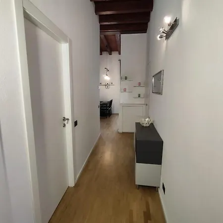 In Centro Casa Mila شقة كومو