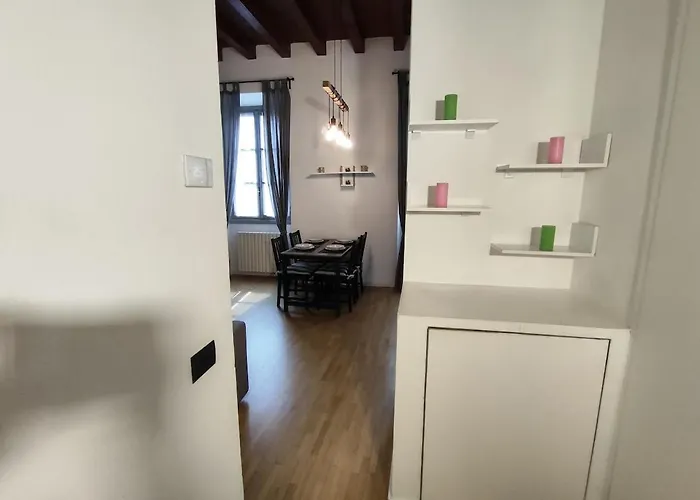 公寓 In Centro Casa Mila *